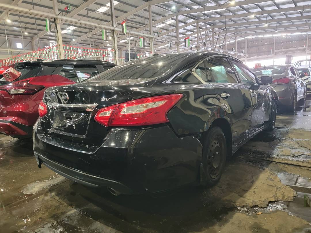 2017 NISSAN ALTIMA — 83511 Miles — Lot HC476842 — Main - Marhaba Auctions Used Cars - Image 3