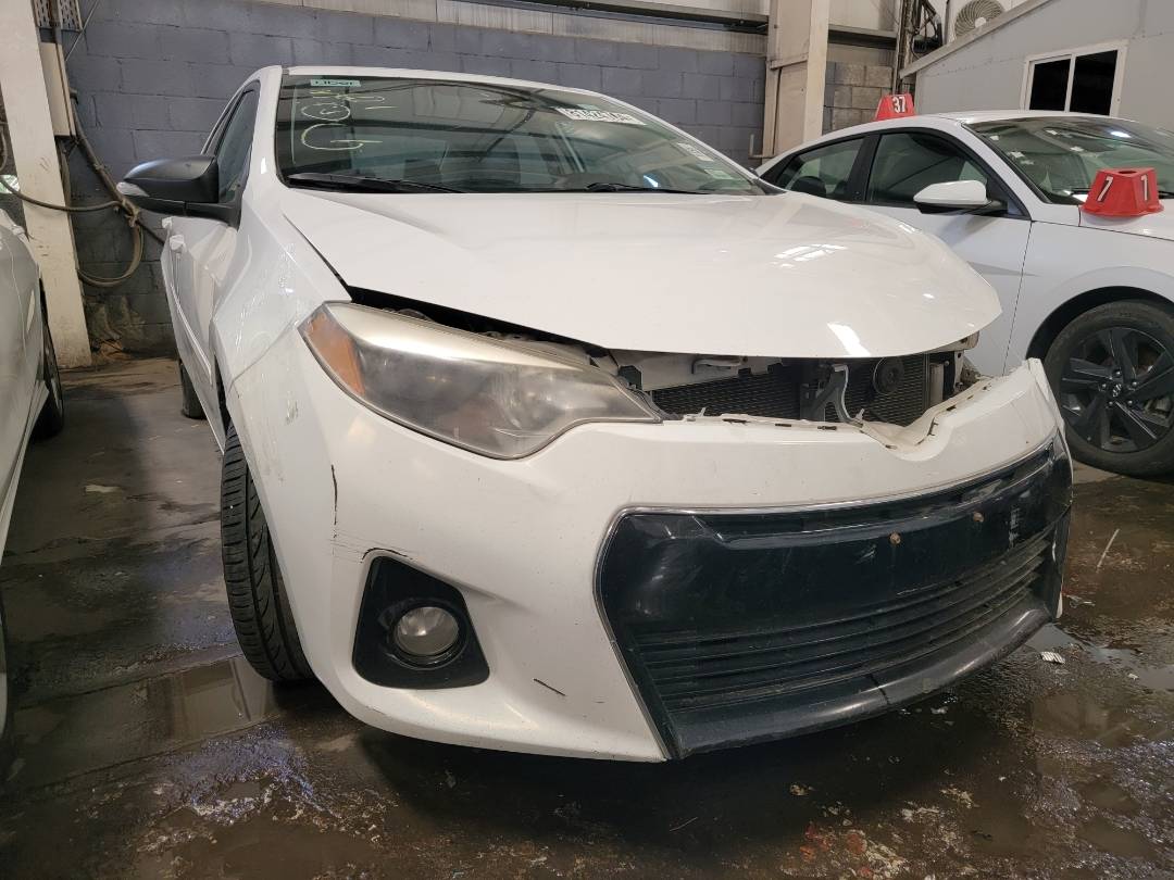 2014 TOYOTA COROLLA — 157376 Miles — Lot E3EC003800 — Souq - Marhaba Auctions Used Cars - Image 4