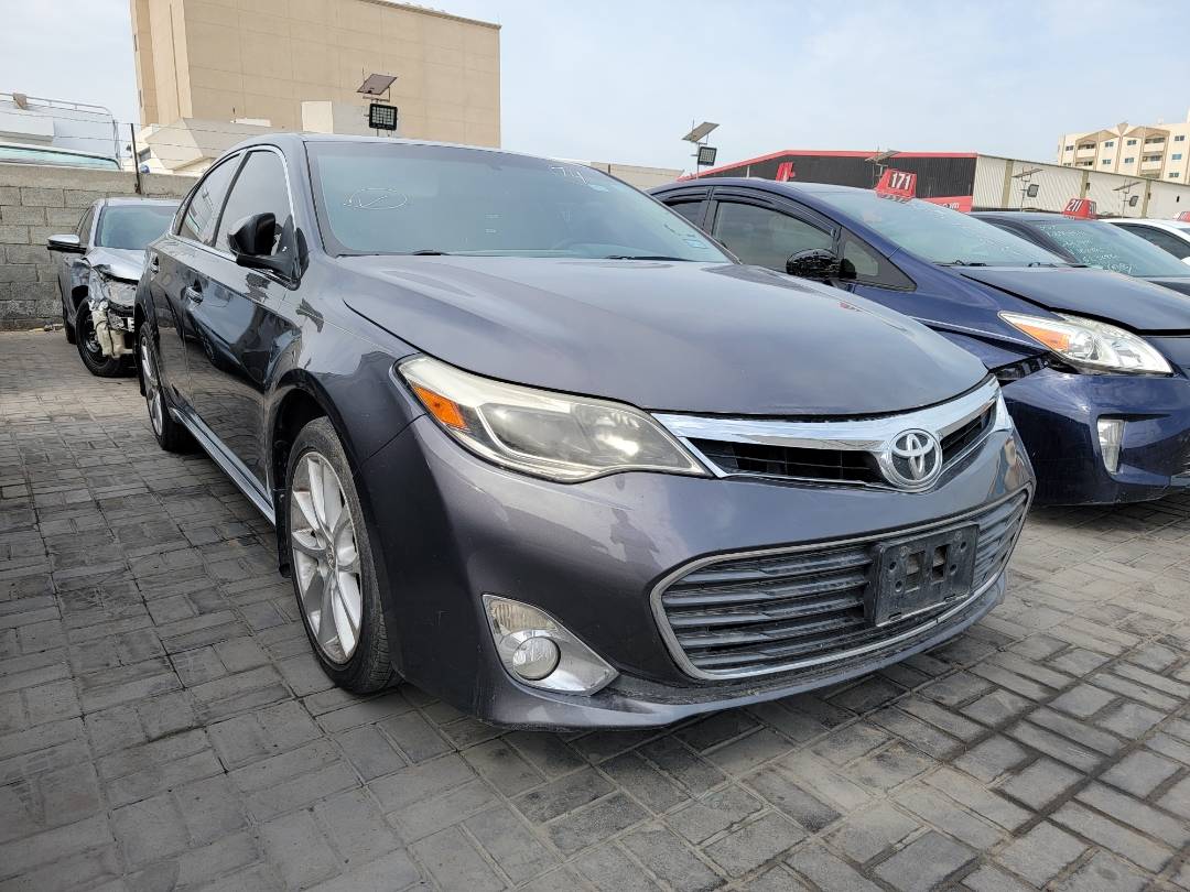 2013 TOYOTA AVALON — 279929 KM — Lot DU053293 — Main - Marhaba Auctions Used Cars - Image 4