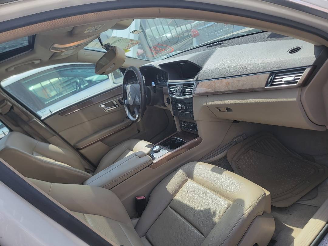 2010 MERCEDES BENZ E 350 — 225942 Miles — Lot 38211592 - Marhaba Auctions Used Cars - Image 6
