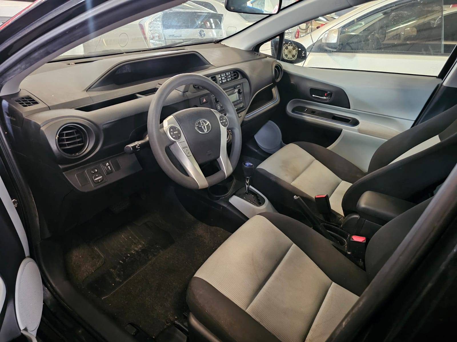 2013 TOYOTA PRIUS — 118508 Miles — Lot 2D1543257 — Main - Marhaba Auctions Used Cars - Image 7