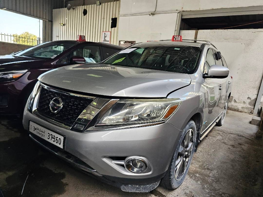 NISSAN PATHFINDER
