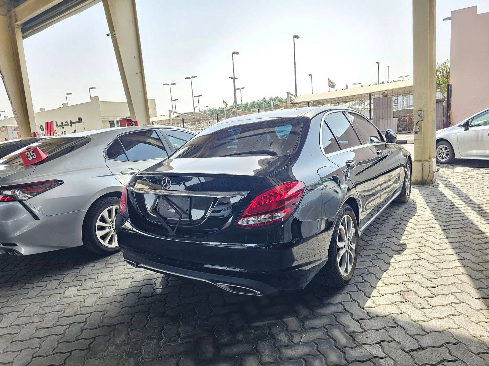 2018 MERCEDES BENZ C300 — 111202 Miles — Lot BXJU251710 — Souq - Marhaba Auctions Used Cars - Image 3