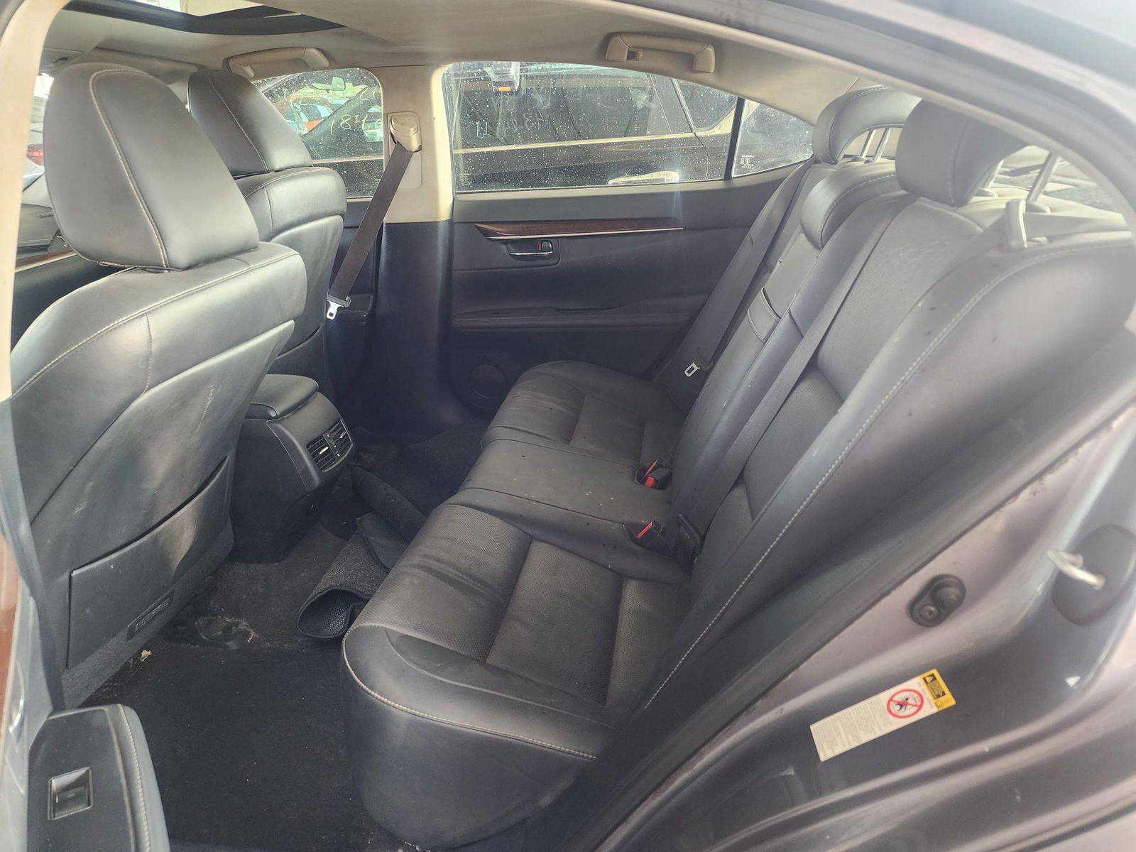 2015 LEXUS ES 350 — 207413 Miles — Lot 2206094 — Main - Marhaba Auctions Used Cars - Image 7