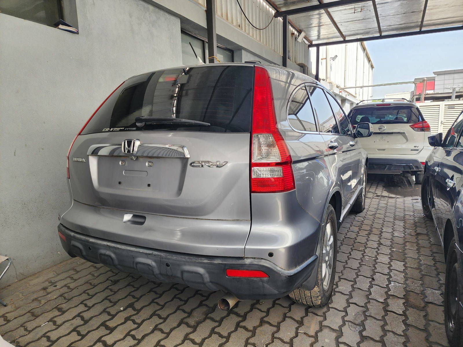 2007 HONDA CR-V — 156505 KM — Lot 201357 — Al Quoz - Marhaba Auctions Used Cars - Image 5