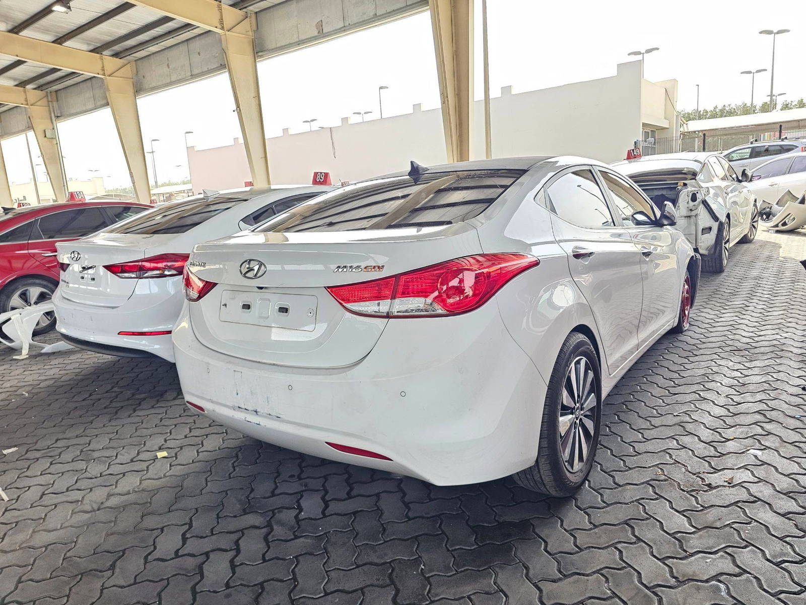 2011 HYUNDAI AVANTE — 175659 KM — Lot 64796 — Main - Marhaba Auctions Used Cars - Image 3