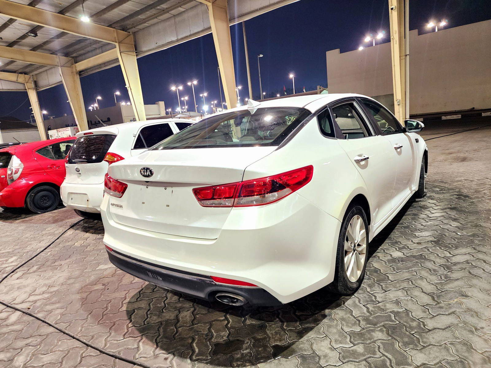 2017 KIA OPTIMA — 130051 Miles — Lot 59027834 — Souq - Marhaba Auctions Used Cars - Image 3