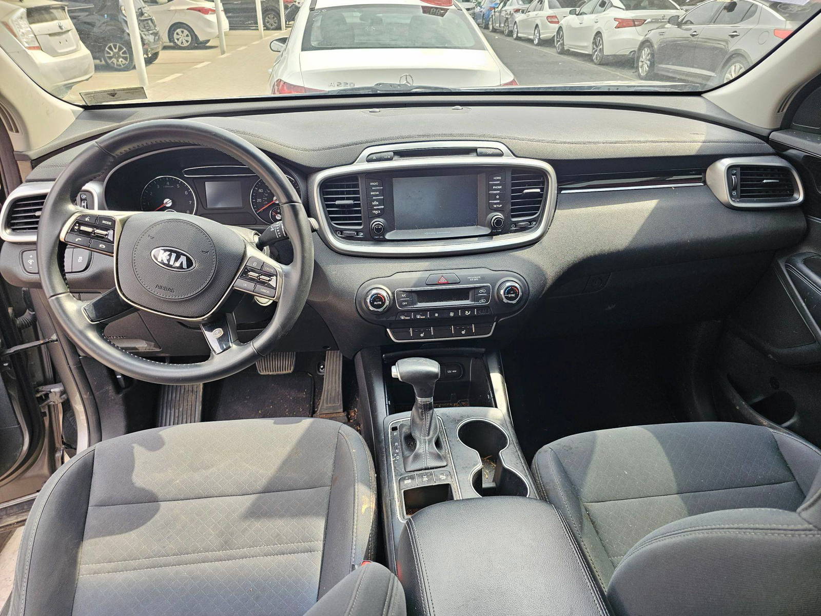 2019 KIA SORENTO — 95759 Miles — Lot 5KG440237 — Souq - Marhaba Auctions Used Cars - Image 7