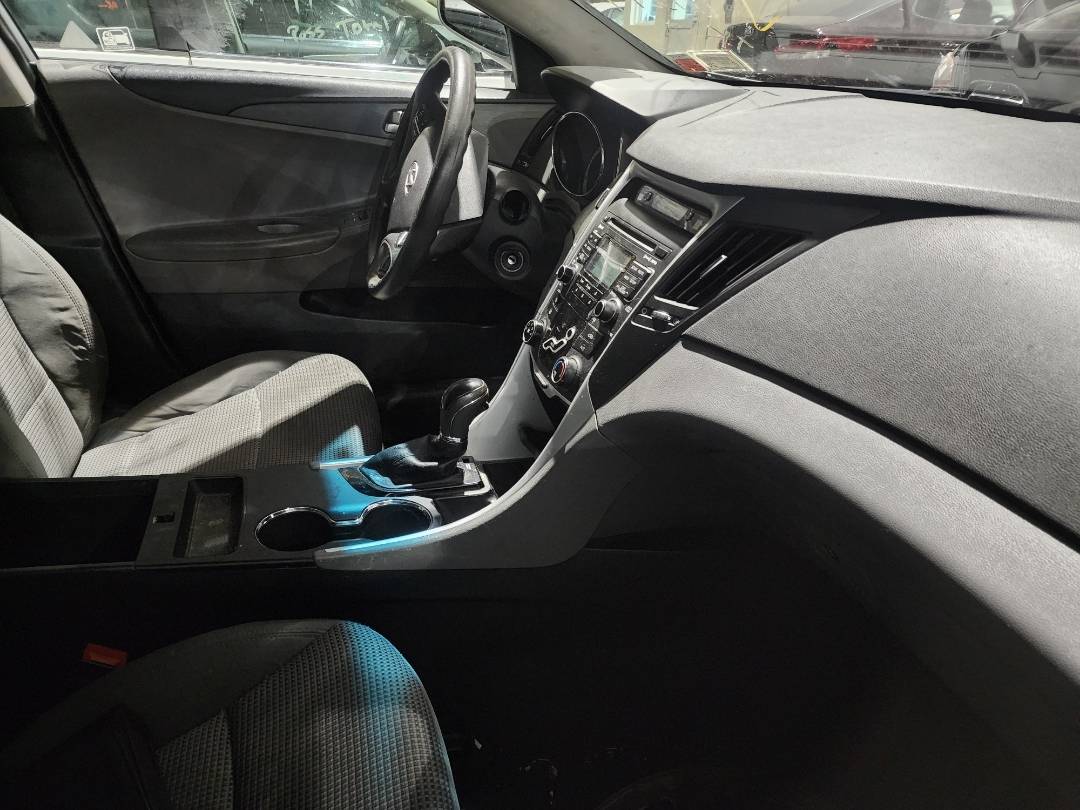 2011 HYUNDAI SONATA — 155822 Miles — Lot 38323760 - Marhaba Auctions Used Cars - Image 7