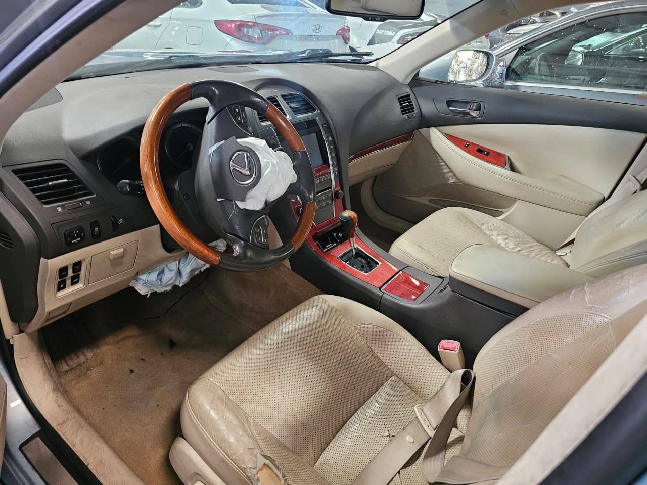 LEXUS ES 350 2010 - Marhaba Auction Used Cars - Image 8