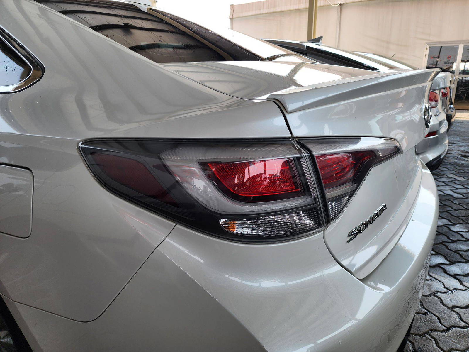 2016 HYUNDAI SONATA — 191763 Miles — Lot 45985764 — Souq - Marhaba Auctions Used Cars - Image 8