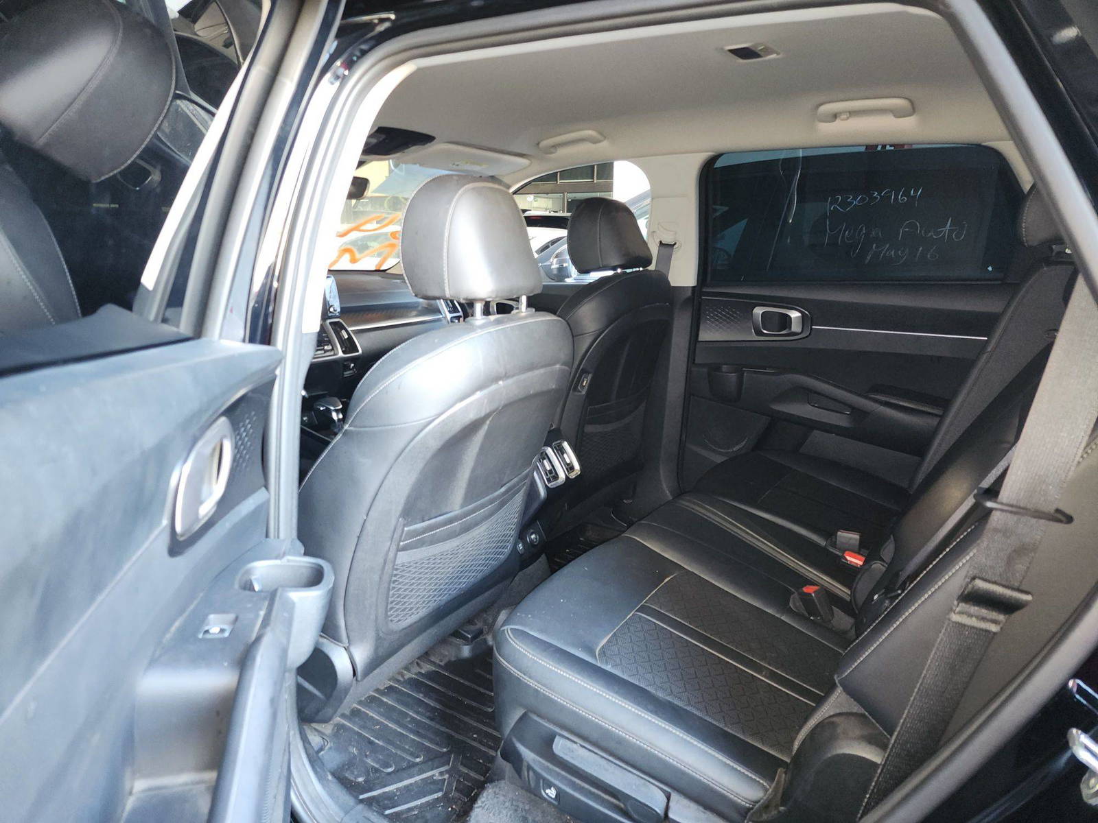 2022 KIA SORENTO — 27082 Miles — Lot 141651 — Al Quoz - Marhaba Auctions Used Cars - Image 7