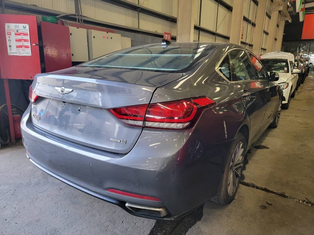 2015 HYUNDAI GENESIS — 187694 Miles — Lot U022371 — Main - Marhaba Auctions Used Cars - Image 3