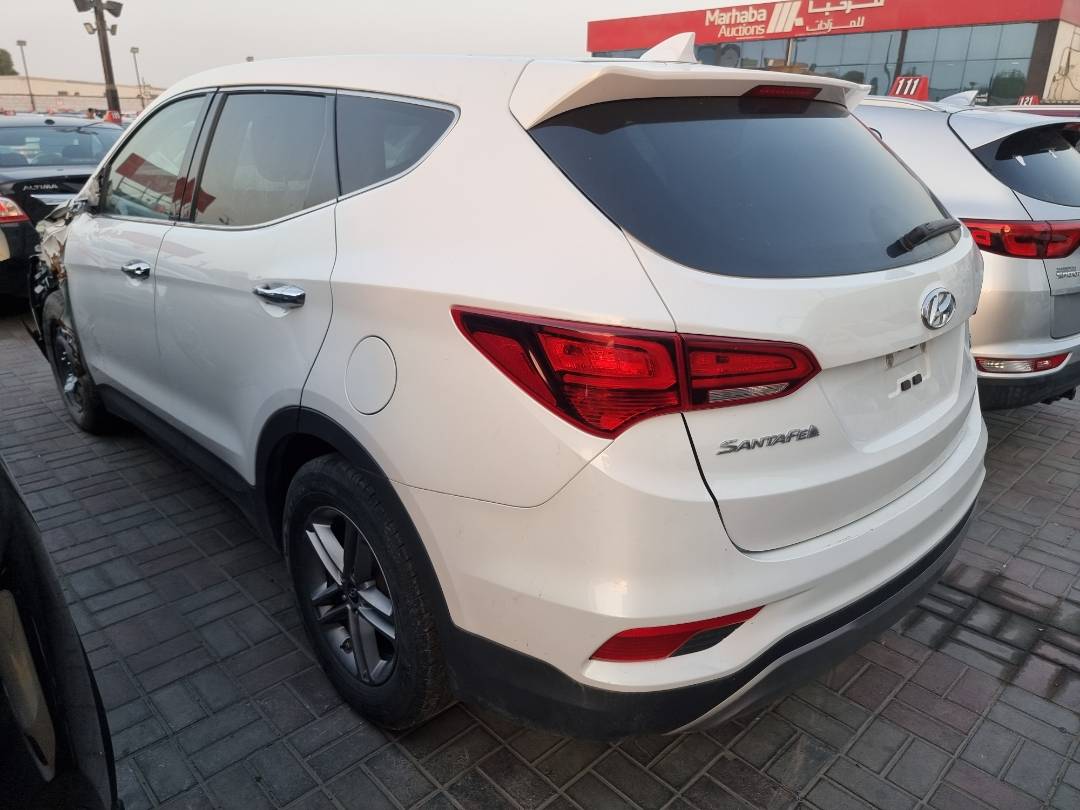 2017 HYUNDAI SANTA FE — 137947 Miles — Lot 18337 — Ind. 12 - Marhaba Auctions Used Cars - Image 4