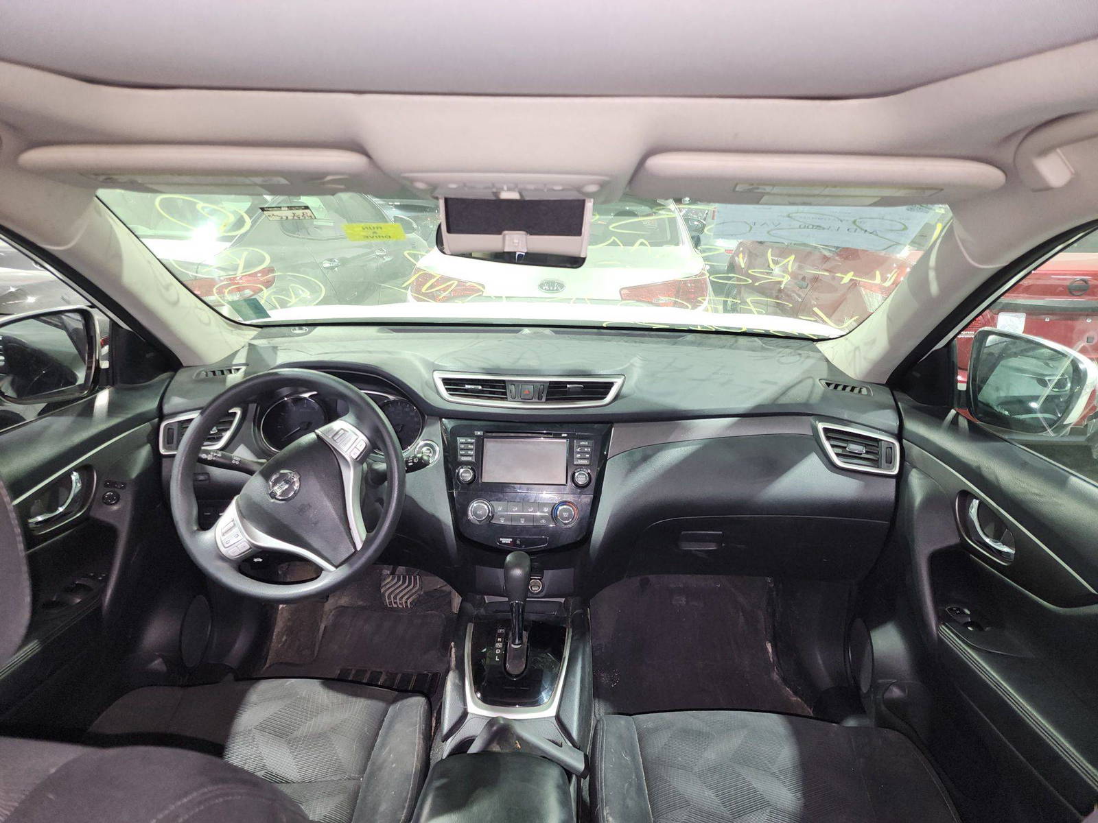 2014 NISSAN ROGUE — 233554 KM — Lot C776075 — Al Quoz - Marhaba Auctions Used Cars - Image 8