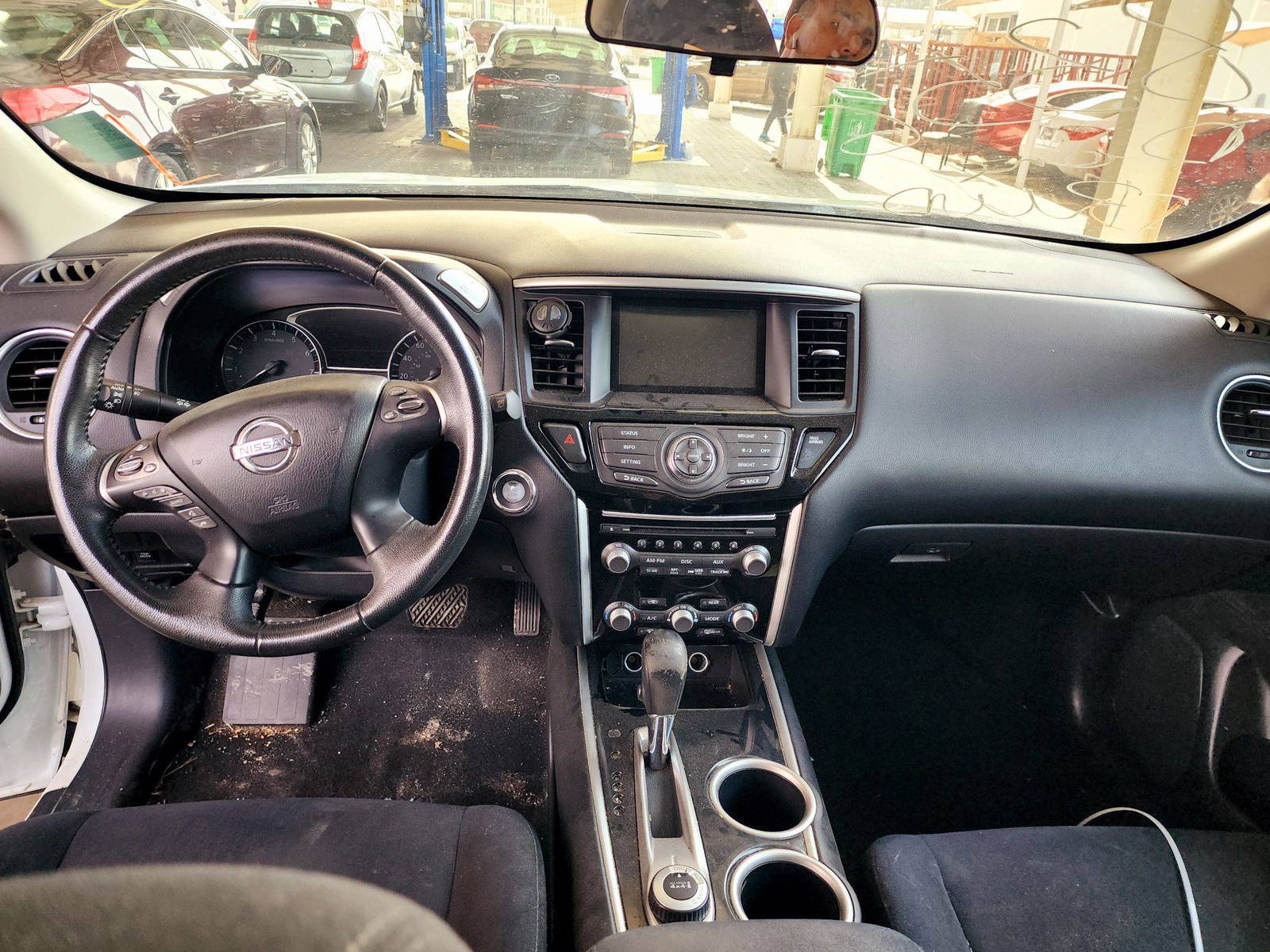 2013 NISSAN PATHFINDER — 162219 Miles — Lot 76480654 — Souq - Marhaba Auctions Used Cars - Image 7