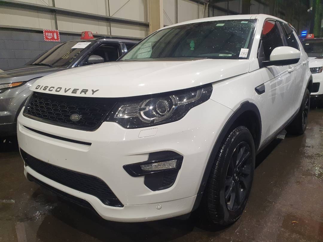 2016 LAND ROVER DISCOVERY — 130293 Miles — Lot 36718075 — Main - Marhaba Auctions Used Cars - Image 9