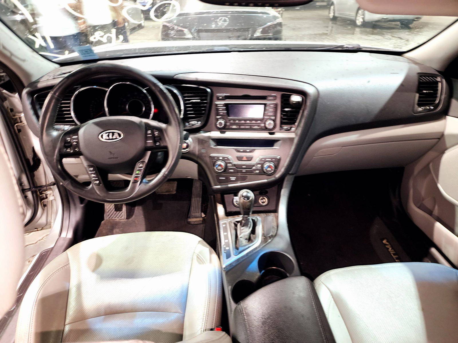 2012 KIA OPTIMA — 135324 Miles — Lot 87892785 — Souq - Marhaba Auctions Used Cars - Image 7