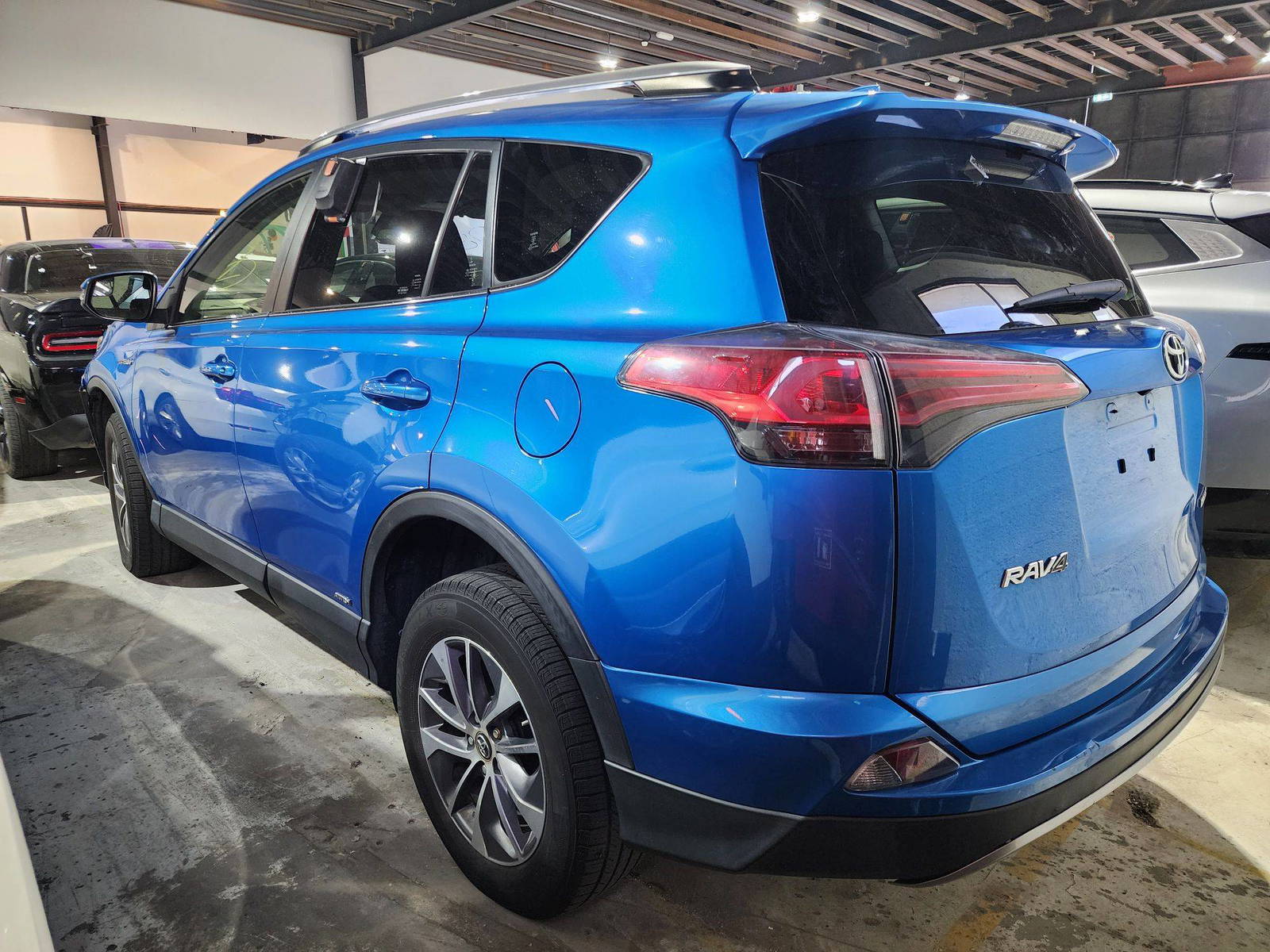 2018 TOYOTA RAV4 — 174043 Miles — Lot 215487 — Al Quoz - Marhaba Auctions Used Cars - Image 5
