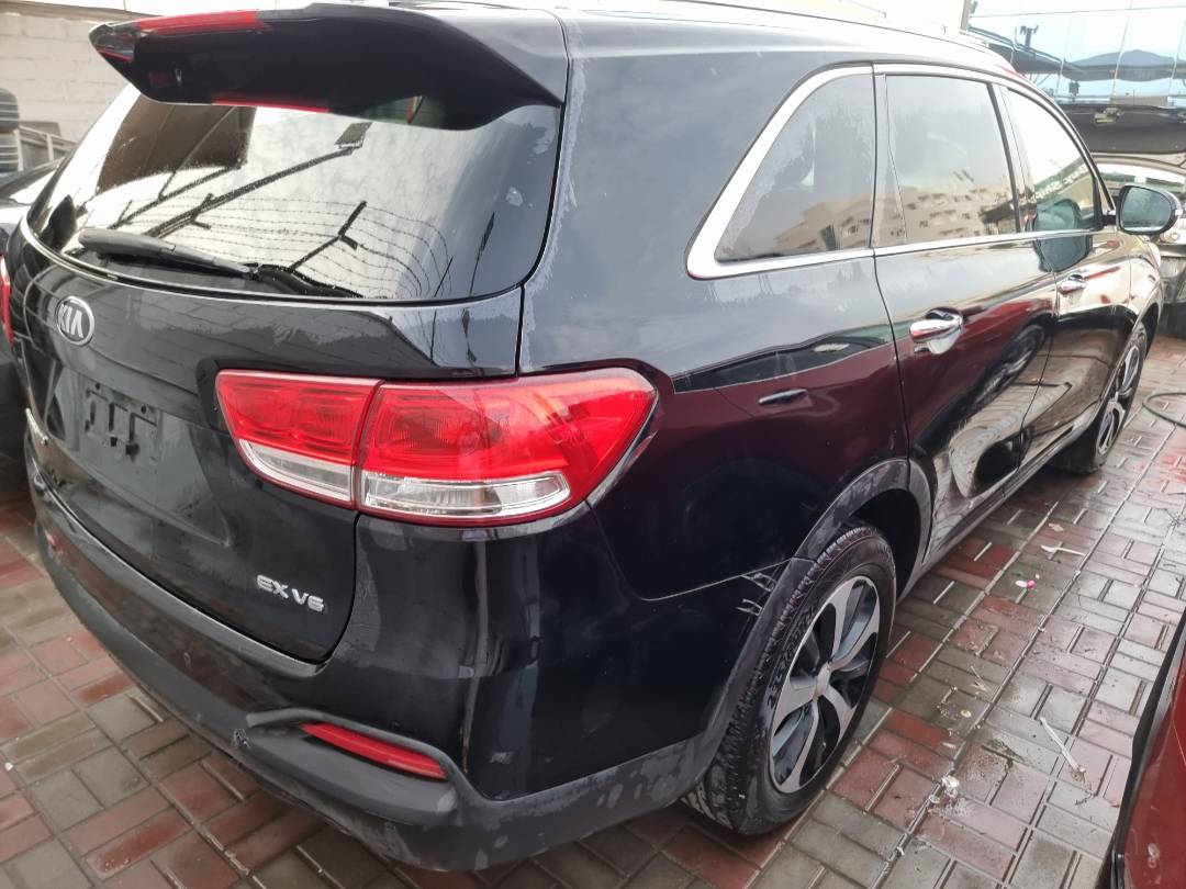 2018 KIA SORENTO — 149505 Miles — Lot 214587 — Ind. 12 - Marhaba Auctions Used Cars - Image 4