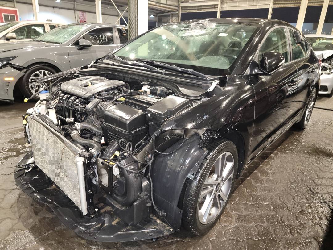2018 HYUNDAI ELANTRA — 101880 KM — Lot 53412673 - Marhaba Auctions Used Cars - Image 8
