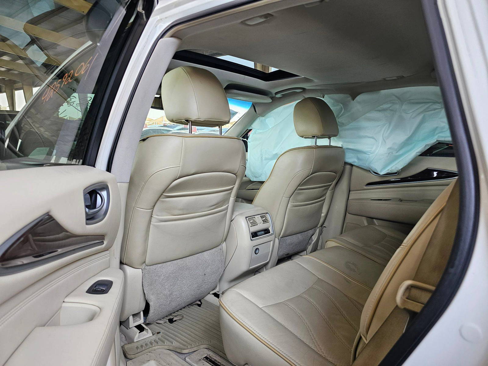 2014 INFINITI QX60 — 207960 Miles — Lot 42592061 — Main - Marhaba Auctions Used Cars - Image 6