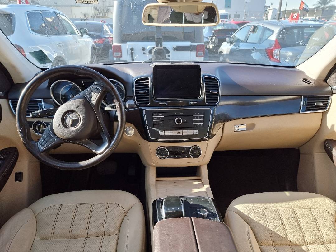 2017 MERCEDES BENZ GLE 350 — 61589 Miles — Lot 972474 — Souq - Marhaba Auctions Used Cars - Image 7