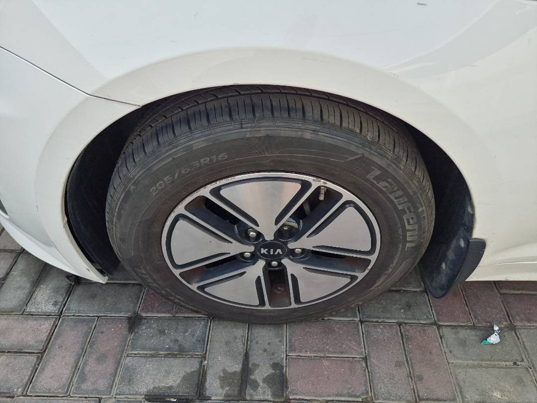 2012 KIA OPTIMA — 125531 KM — Lot 215478 — Ind. 12 - Marhaba Auctions Used Cars - Image 9