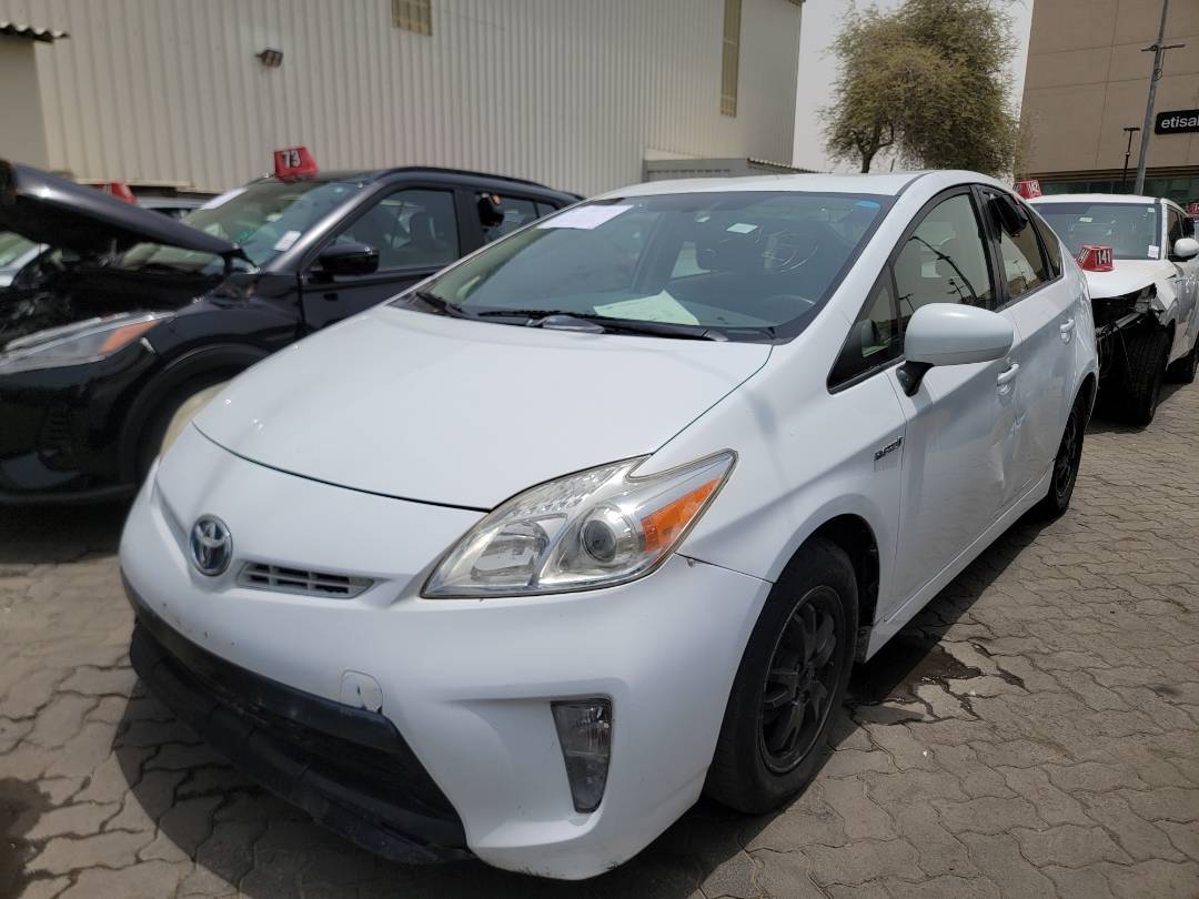 2014 TOYOTA PRIUS — 201043 Miles — Lot 1766820 — Main - Marhaba Auctions Used Cars - Image 5