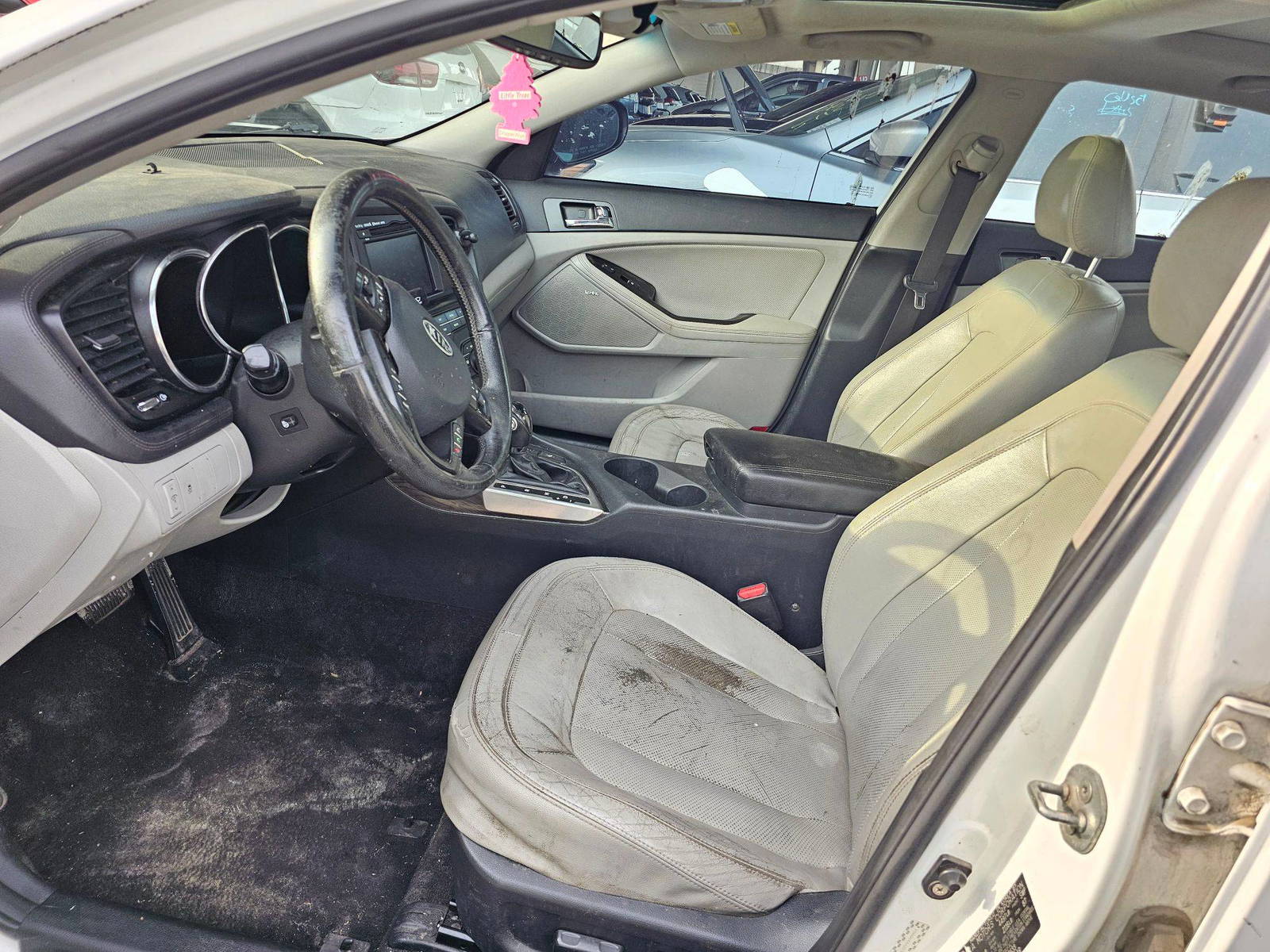 KIA OPTIMA 2011 - Marhaba Auction Used Cars - Image 8