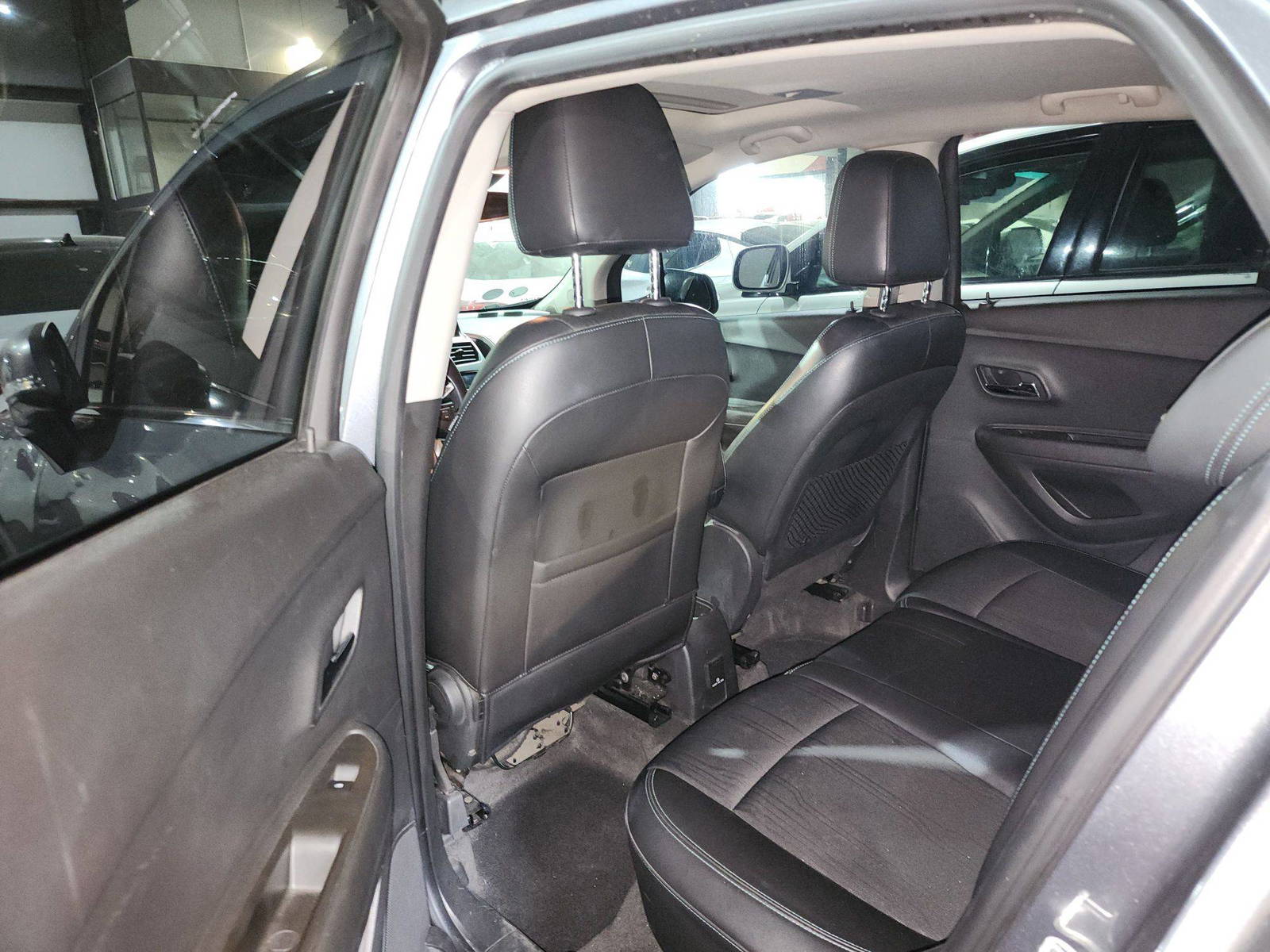 2014 CHEVROLET Trax — 172821 KM — Lot 56520 — Al Quoz - Marhaba Auctions Used Cars - Image 7