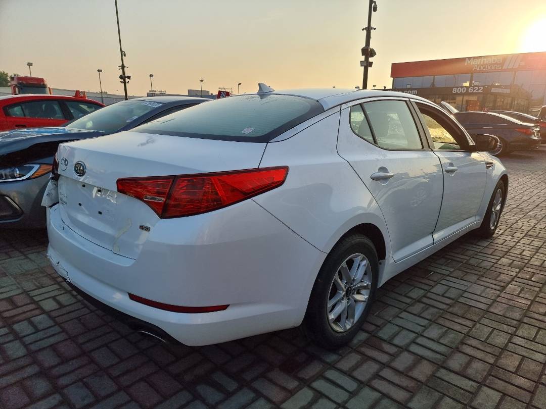 2011 KIA OPTIMA — 219227 Miles — Lot 1235487 — Ind. 12 - Marhaba Auctions Used Cars - Image 4