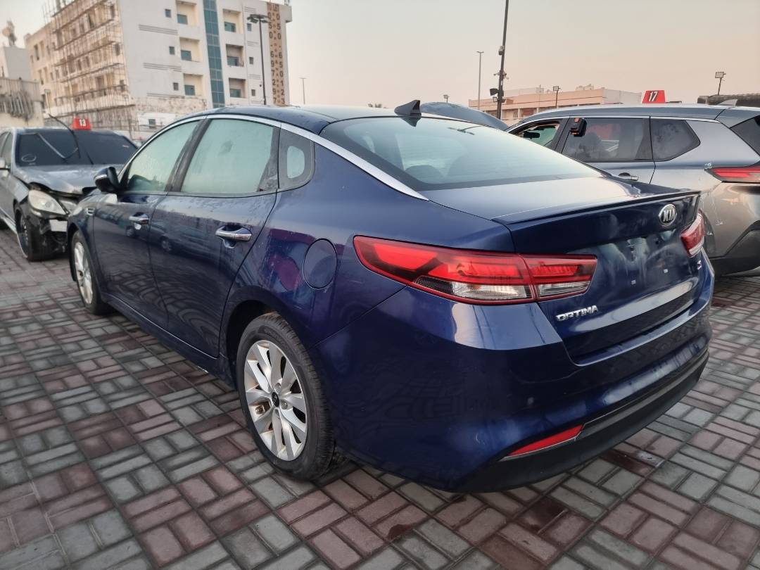 2018 KIA OPTIMA — 123590 Miles — Lot 215487 — Souq - Marhaba Auctions Used Cars - Image 5