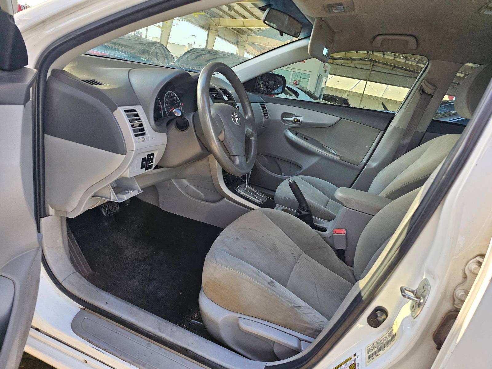 TOYOTA COROLLA 2010 - Marhaba Auction Used Cars - Image 8