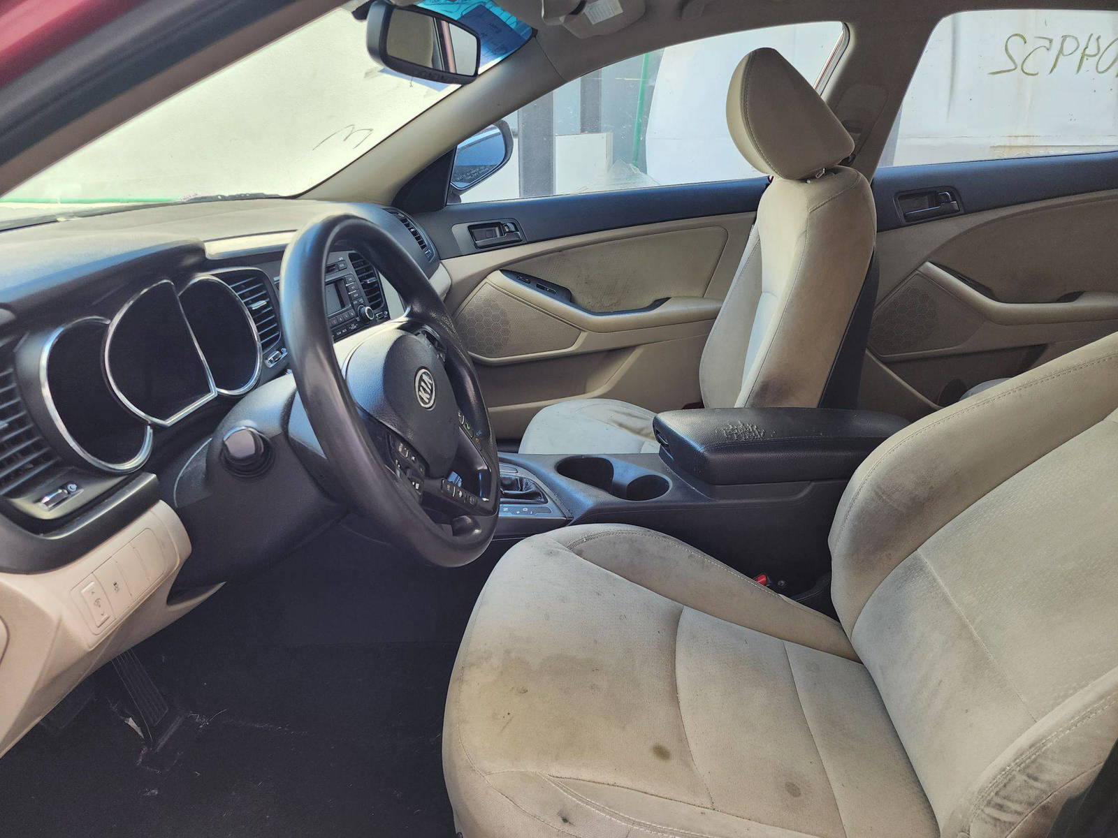 2012 KIA OPTIMA — 158588 Miles — Lot 39904952 — Al Quoz - Marhaba Auctions Used Cars - Image 9