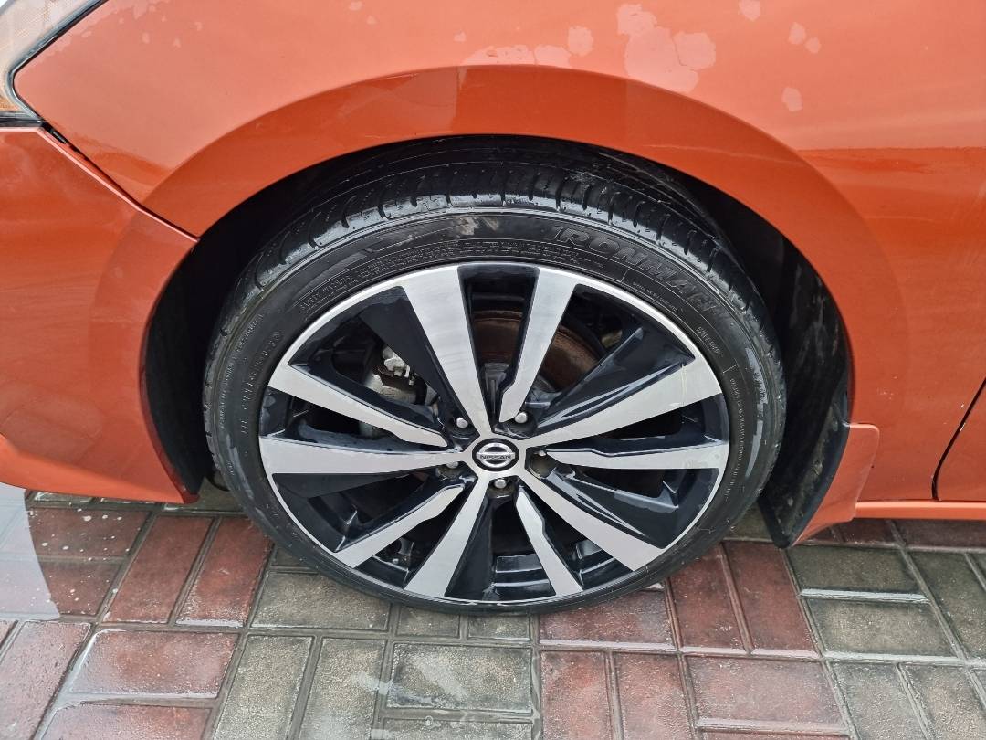 2019 NISSAN ALTIMA — 150946 Miles — Lot 2105487 — Souq - Marhaba Auctions Used Cars - Image 10