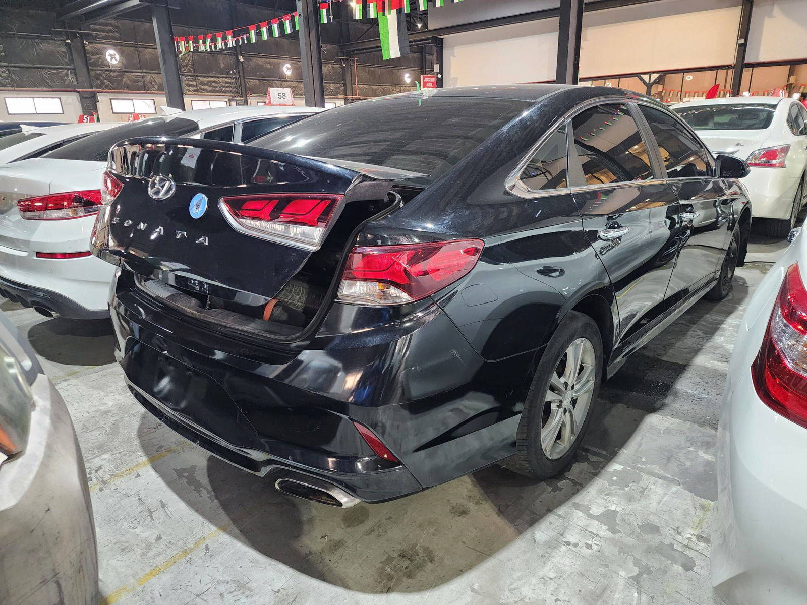 2018 HYUNDAI SONATA — 109162 Miles — Lot 41508520 — Al Quoz - Marhaba Auctions Used Cars - Image 5