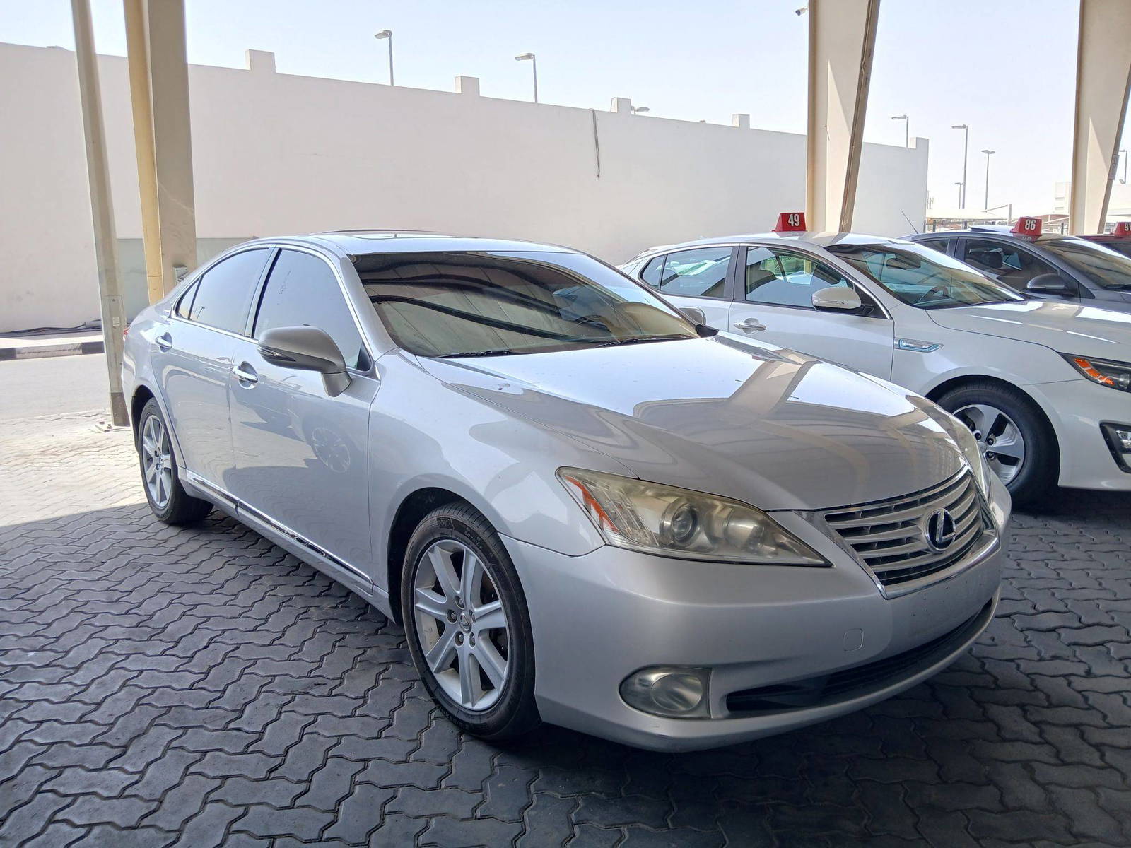 2010 LEXUS ES 350 — 192406 Miles — Lot EG2A2408308 — Souq - Marhaba Auctions Used Cars - Image 4