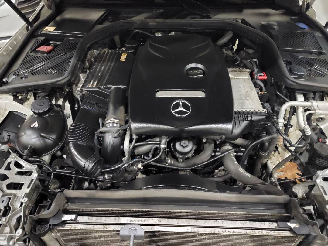2015 MERCEDES BENZ C300 — 167046 Miles — Lot 020980 — Main - Marhaba Auctions Used Cars - Image 11
