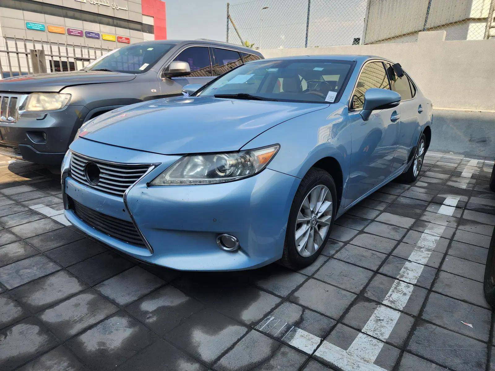 LEXUS ES 300H