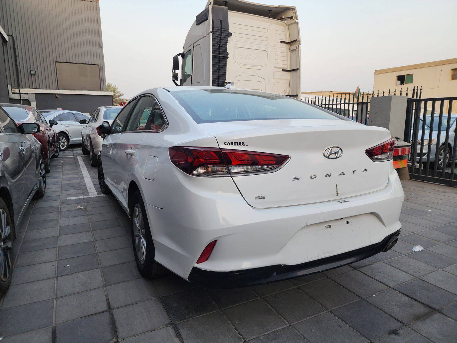 2018 HYUNDAI SONATA — 77573 Miles — Lot 684373 — Main - Marhaba Auctions Used Cars - Image 5