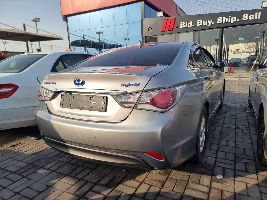2012 HYUNDAI SONATA — 221970 KM — Lot 215418548 — Ind. 12 - Marhaba Auctions Used Cars - Image 5