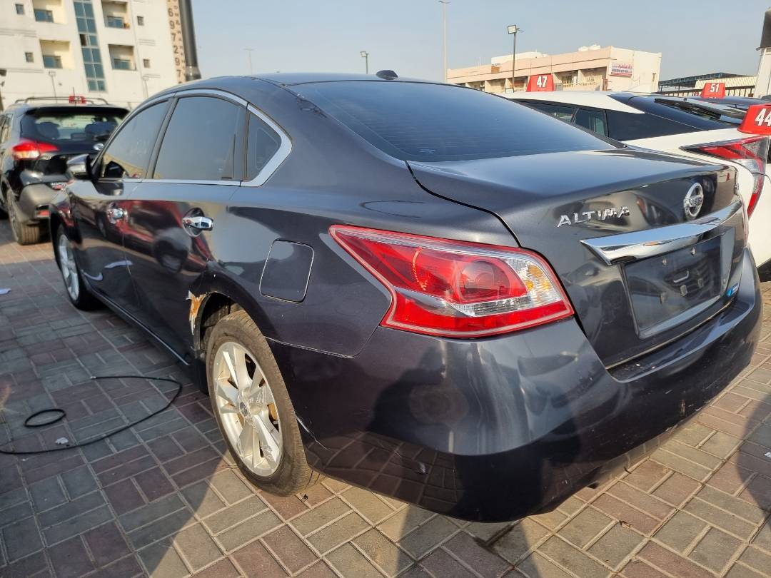 2013 NISSAN ALTIMA — 93889 Miles — Lot 215478 — Ind. 12 - Marhaba Auctions Used Cars - Image 3