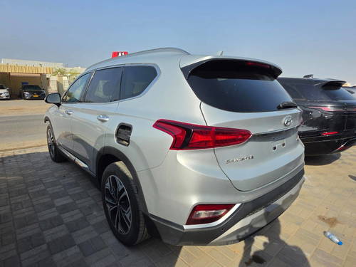 2019 HYUNDAI SANTA FE for sale at Marhaba Auctions