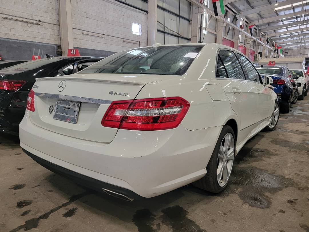 2012 MERCEDES BENZ E 350 — 219536 Miles — Lot A535440 — Main - Marhaba Auctions Used Cars - Image 3