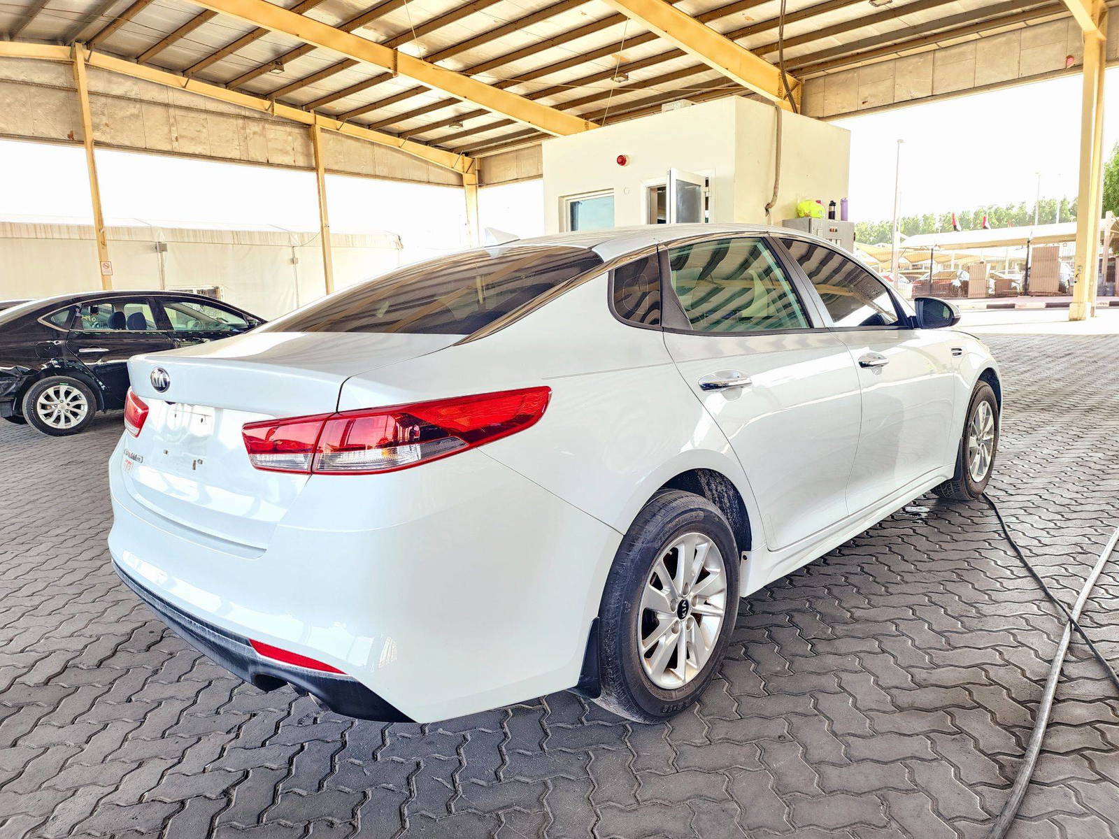 2017 KIA OPTIMA — 139555 Miles — Lot 2134578 — Souq - Marhaba Auctions Used Cars - Image 3