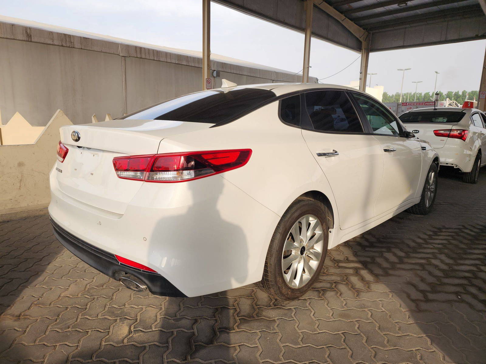 2018 KIA OPTIMA — 110099 Miles — Lot 59430714 — Souq - Marhaba Auctions Used Cars - Image 3