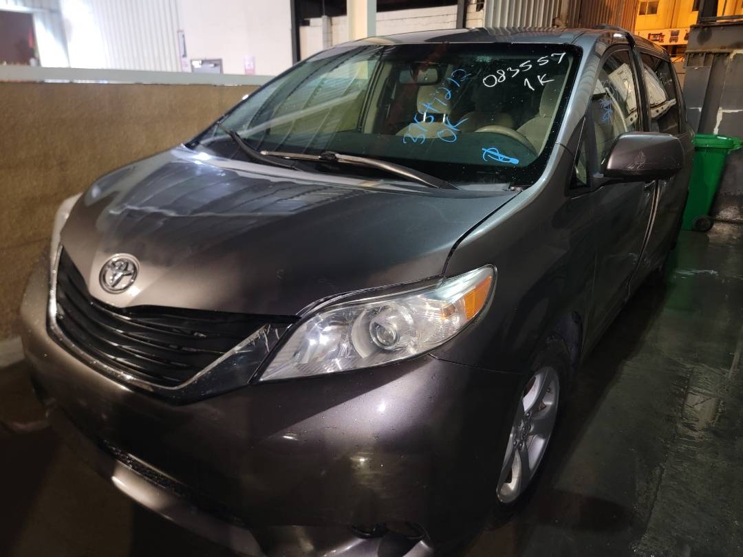2011 TOYOTA SIENNA — 186216 Miles — Lot 083557 - Marhaba Auctions Used Cars - Image 4