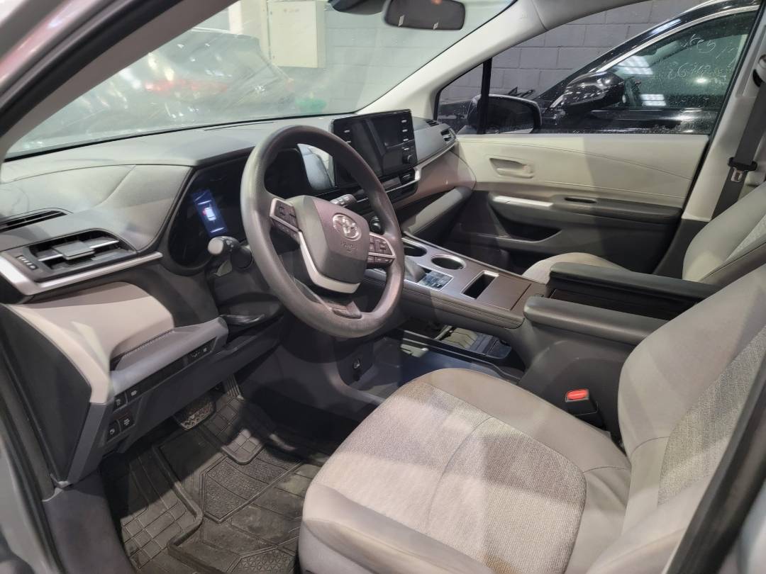 2021 TOYOTA SIENNA — 115290 Miles — Lot 018242 — Main - Marhaba Auctions Used Cars - Image 6