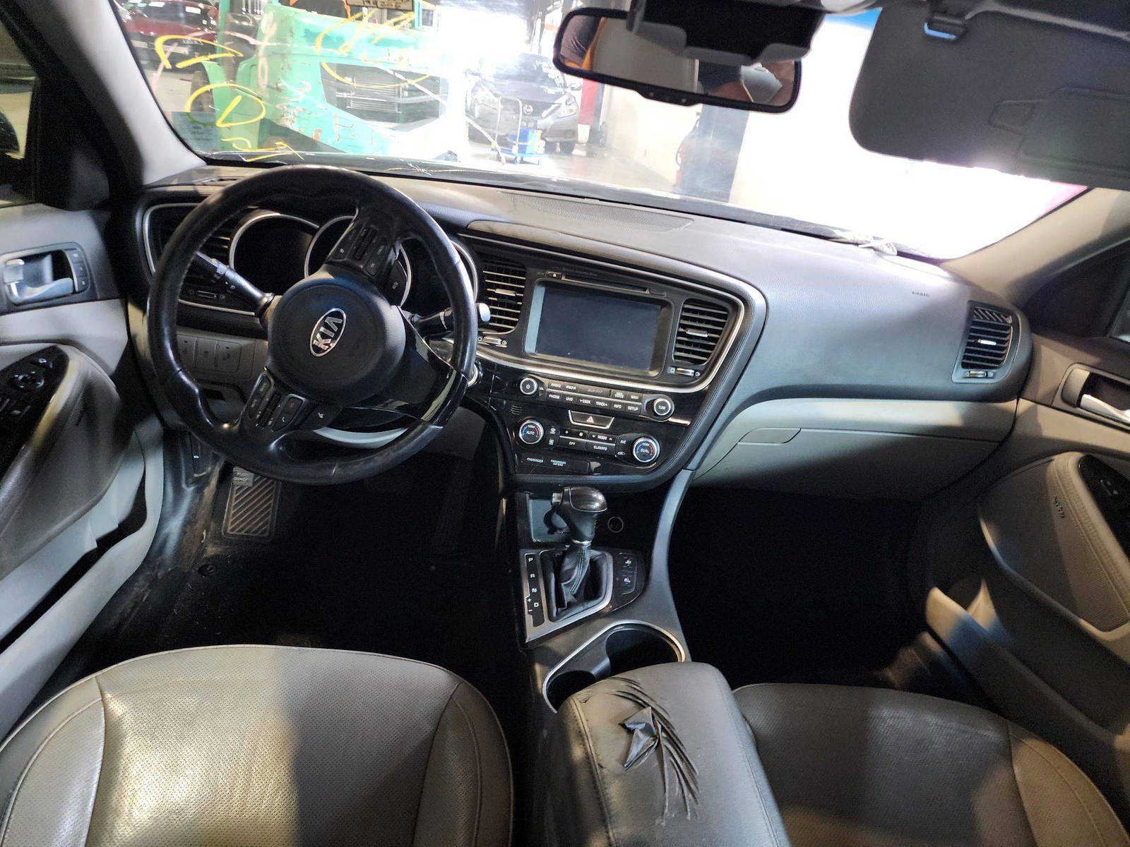 2015 KIA OPTIMA — 199206 Miles — Lot 23692 — Al Quoz - Marhaba Auctions Used Cars - Image 8